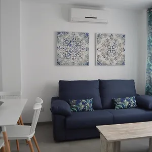 https://apartamento-avenida-2.hotelsinnerja.org